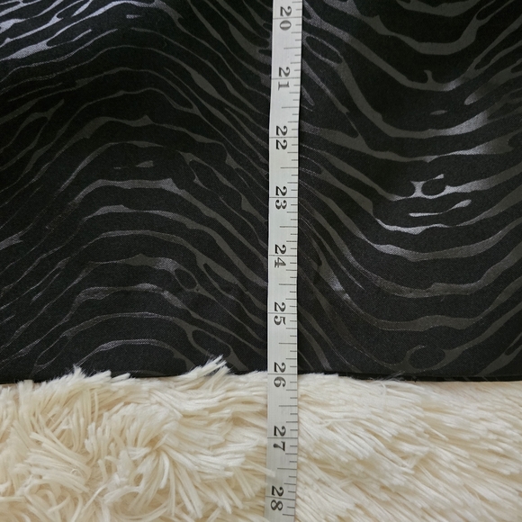 T Milano Black Zebra Skin 2 Piece Suit size 22W - Picture 14 of 16